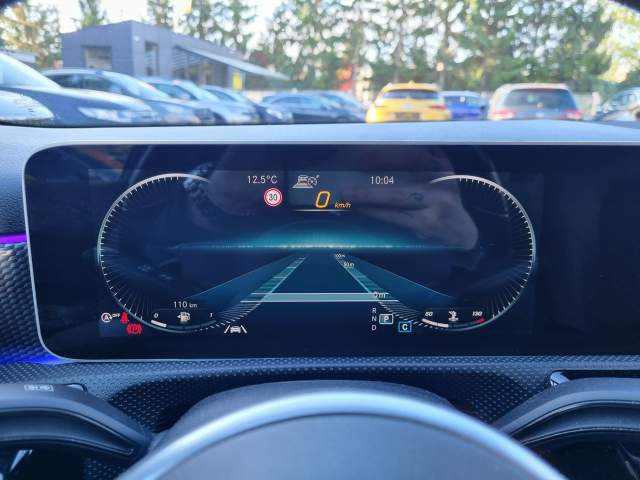 Mercedes-Benz A-Klasa IV (W177) 2018 — zdjęcie 23