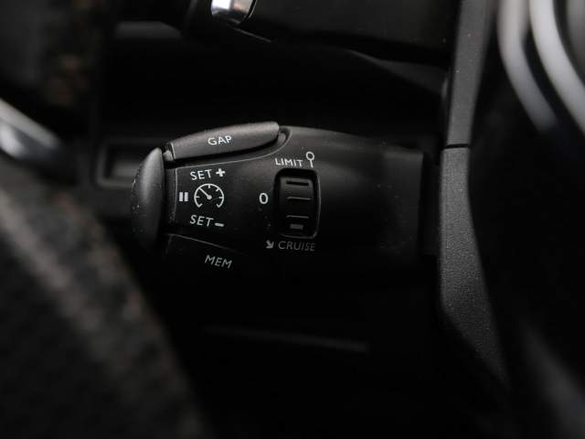 Peugeot 5008 II 2018 — zdjęcie 35