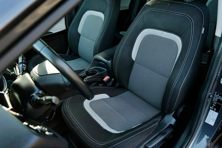 Kia Ceed II facelifting 2015 — zdjęcie 19
