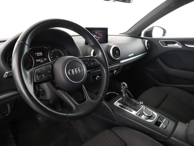 Audi A3 III (8V) facelifting 2018 — zdjęcie 14