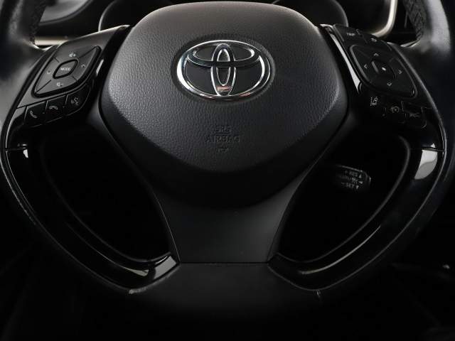 Toyota C-HR I 2018 — zdjęcie 21