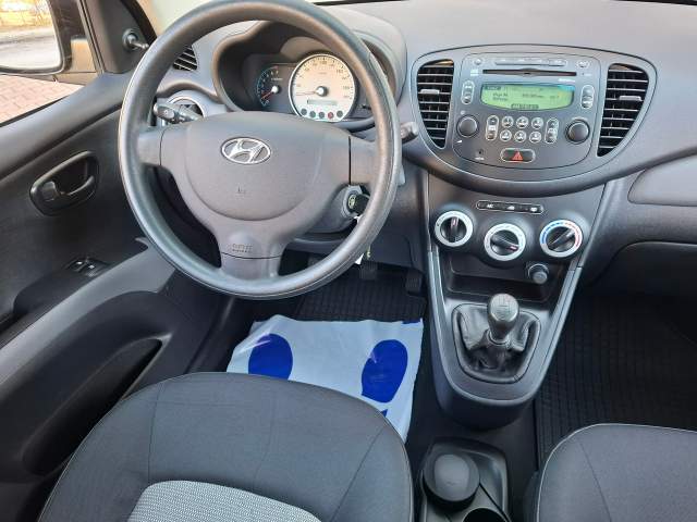 Hyundai i10 I 2010 — zdjęcie 9