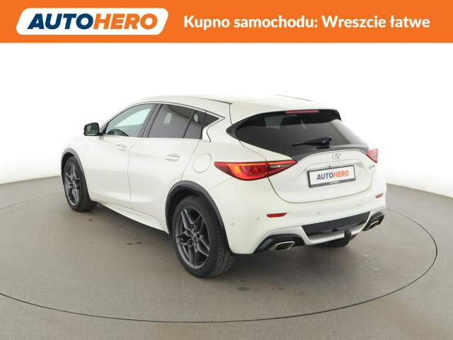 Infiniti Q30 2018 — zdjęcie 4