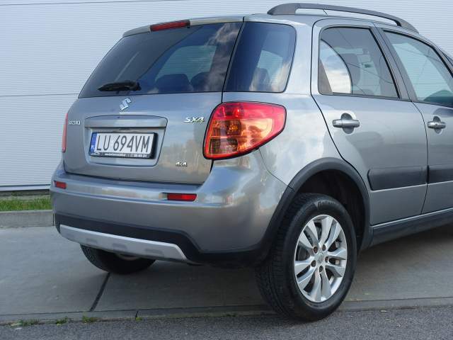 Suzuki SX4 I (Classic) facelifting 2012 — zdjęcie 25
