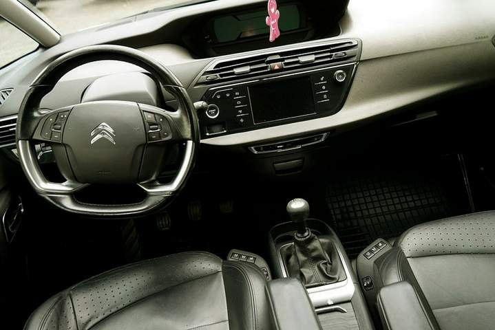 Citroen C4 Picasso II 2015 — zdjęcie 26