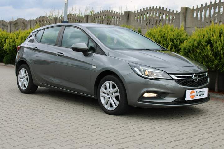 Opel Astra J facelifting 2018 — zdjęcie 14