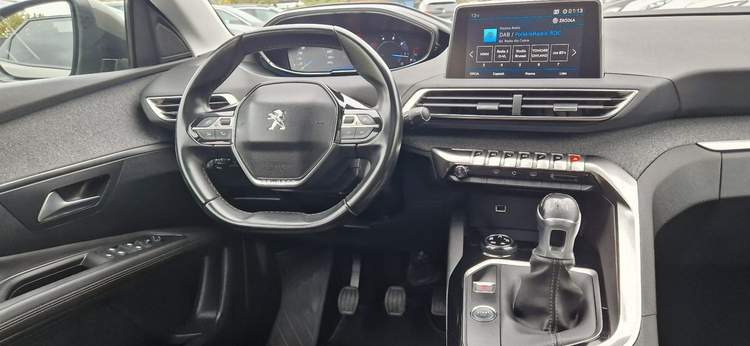 Peugeot 3008 II 2018 — zdjęcie 26