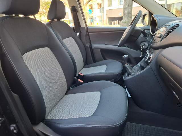 Hyundai i10 I 2010 — zdjęcie 15