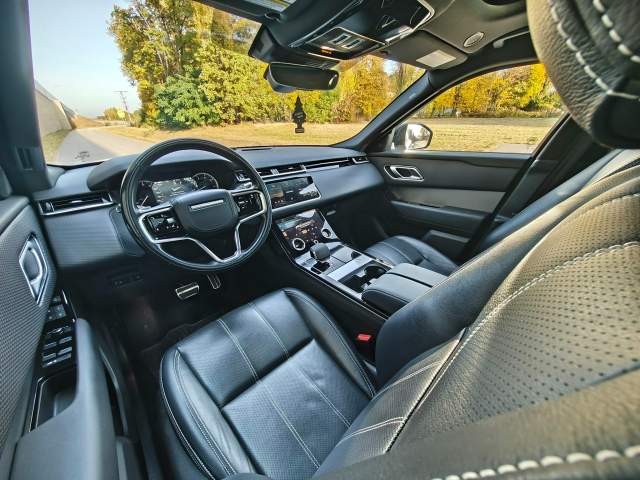 Land Rover Range Rover Velar I 2022 — zdjęcie 24