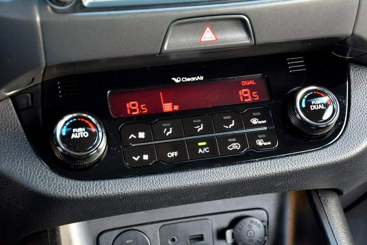Kia Sportage III 2013 — zdjęcie 27