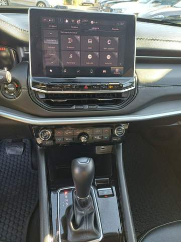 Jeep Compass II facelifting 2024 — zdjęcie 19