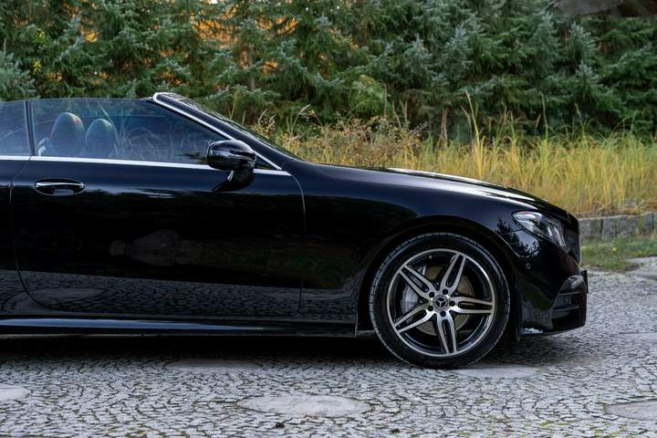 Mercedes-Benz E-Klasa V (W213, S213, C238) 2018 — zdjęcie 18