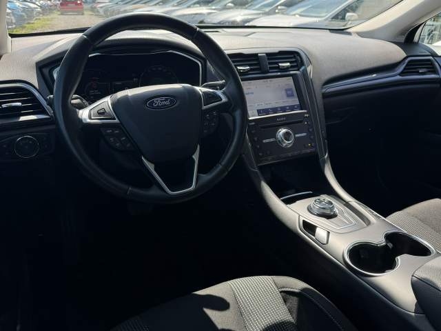 Ford Mondeo V facelifting 2020 — zdjęcie 22