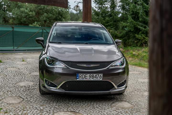 Chrysler Pacifica RU 2019 — zdjęcie 29