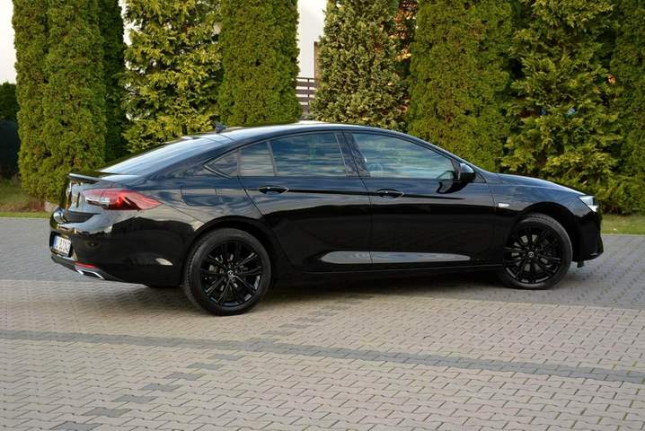 Opel Insignia II facelifting 2021 — zdjęcie 11