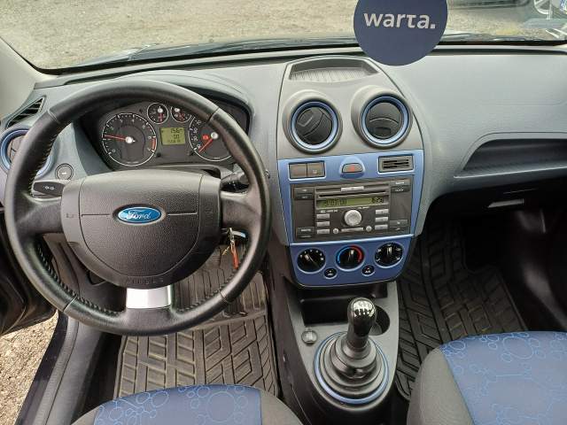 Ford Fiesta Mk6 2008 — zdjęcie 19