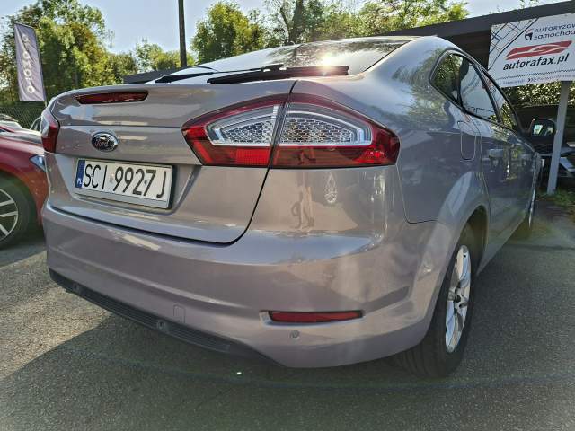 Ford Mondeo IV facelifting 2011 — zdjęcie 13