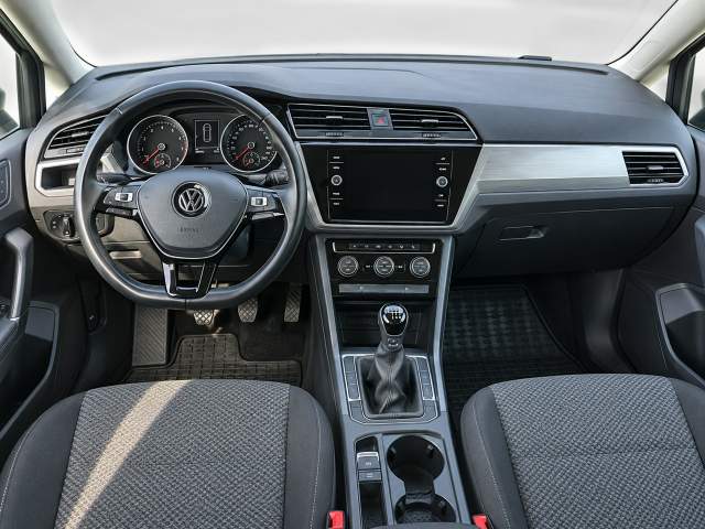 Volkswagen Touran II 2021 — zdjęcie 5