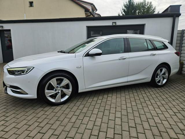 Opel Insignia I facelifting 2017 — zdjęcie 12