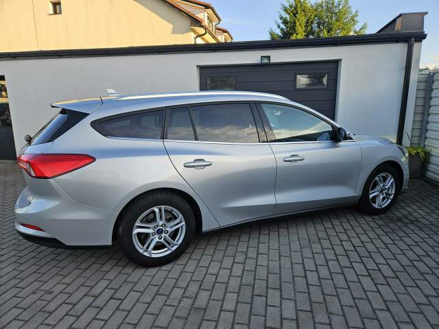 Ford Focus IV facelifting 2021 — zdjęcie 17