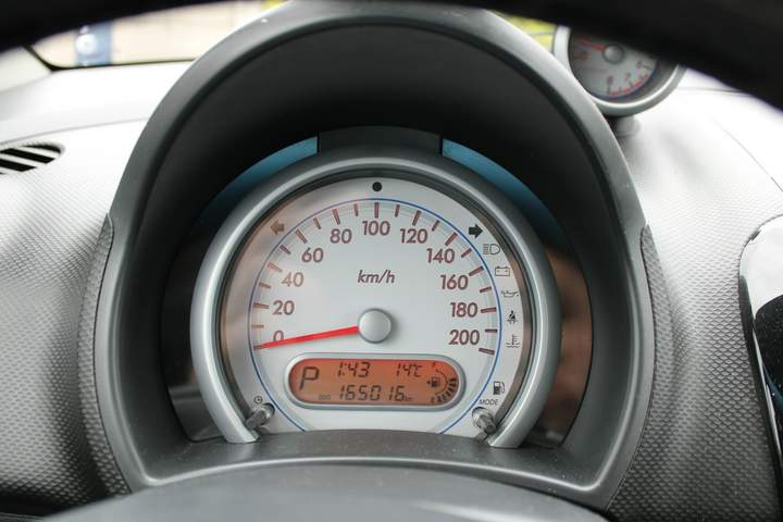 Suzuki Splash I facelifting 2013 — zdjęcie 11