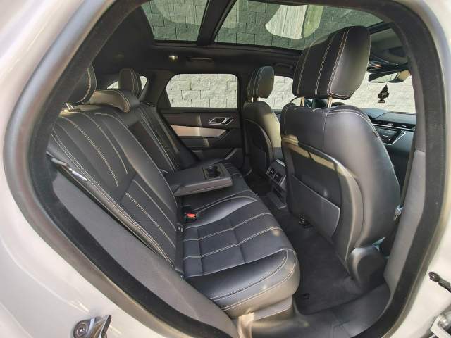 Land Rover Range Rover Velar I 2022 — zdjęcie 28