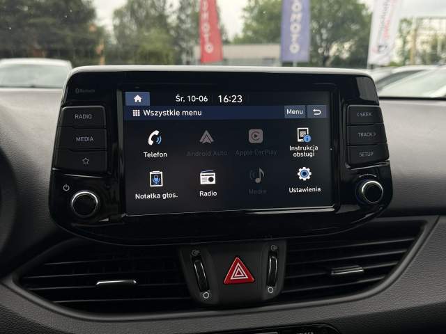 Hyundai i30 III facelifting 2 2022 — zdjęcie 14
