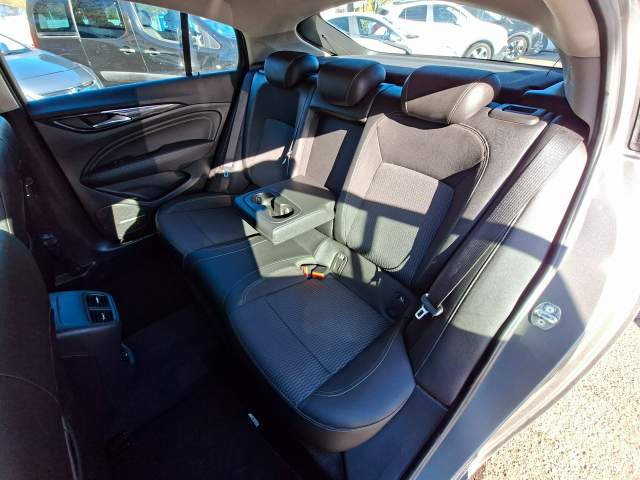 Opel Insignia II 2018 — zdjęcie 30
