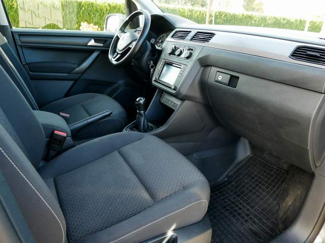Volkswagen Caddy V 2020 — zdjęcie 22