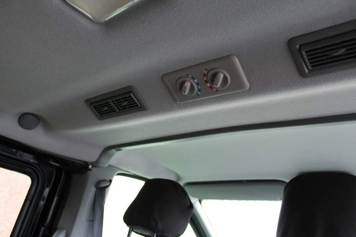 Nissan Primastar I facelifting 2012 — zdjęcie 15