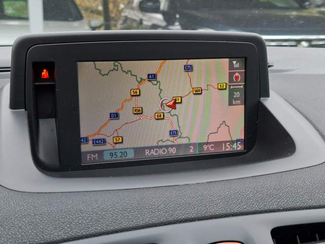 Renault Megane III 2009 — zdjęcie 20