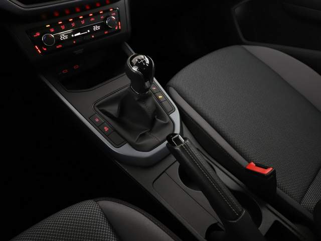SEAT Arona I 2021 — zdjęcie 29