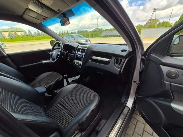 Kia Sportage II 2006 — zdjęcie 23