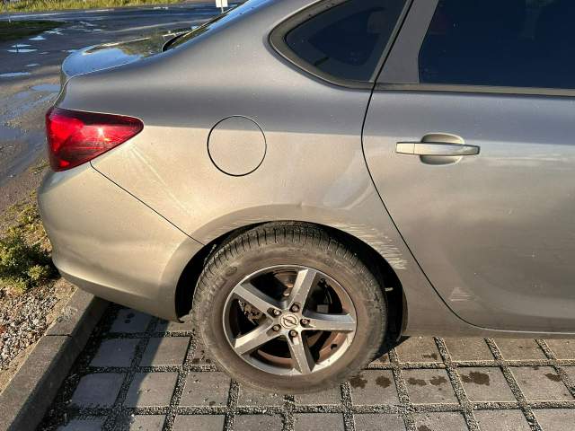 Opel Astra J facelifting 2016 — zdjęcie 28