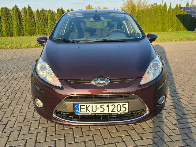 Ford Fiesta Mk6 2011 — zdjęcie 5