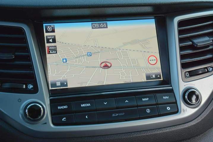 Hyundai Tucson III 2017 — zdjęcie 26