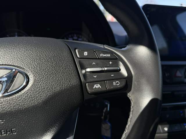Hyundai i30 III facelifting 2 2022 — zdjęcie 14