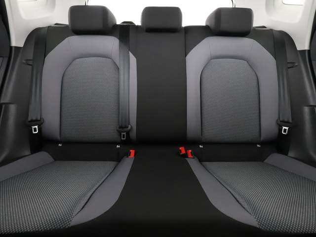 SEAT Arona I 2021 — zdjęcie 18