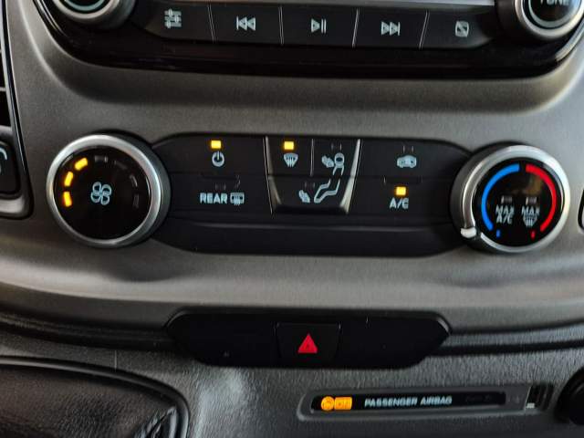 Ford Transit Custom I facelifting 2022 — zdjęcie 11