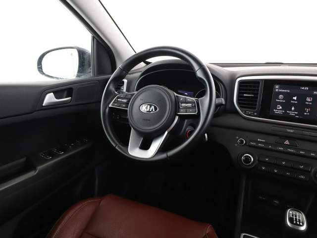 Kia Sportage IV facelifting 2020 — zdjęcie 16