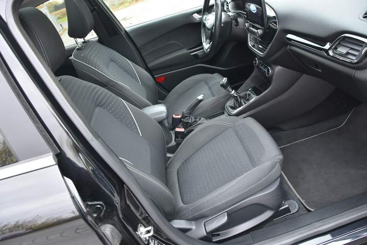 Ford Fiesta Mk6 facelifting 2017 — zdjęcie 26