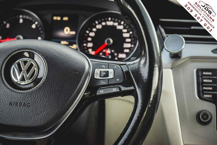 Volkswagen Passat B8 2017 — zdjęcie 17