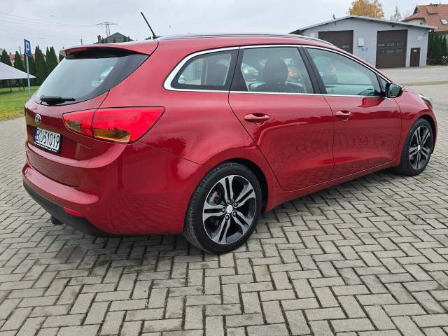 Kia Ceed II 2013 — zdjęcie 9