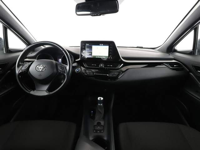 Toyota C-HR I facelifting 2022 — zdjęcie 15