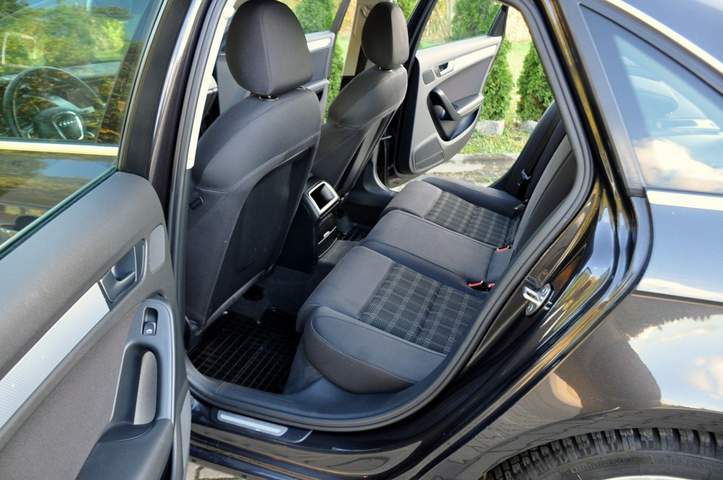 Audi A4 IV (B8) 2011 — zdjęcie 20