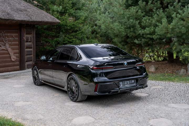BMW 7 serii VII (G70) 2025 — zdjęcie 2