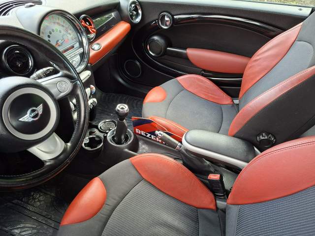 Mini Hatch II (R56) facelifting 2010 — zdjęcie 5