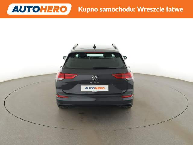 Volkswagen Golf VIII 2022 — zdjęcie 5