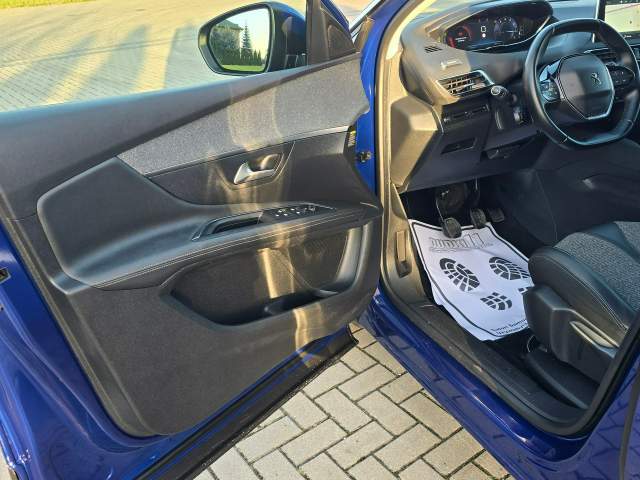 Peugeot 3008 II 2019 — zdjęcie 16