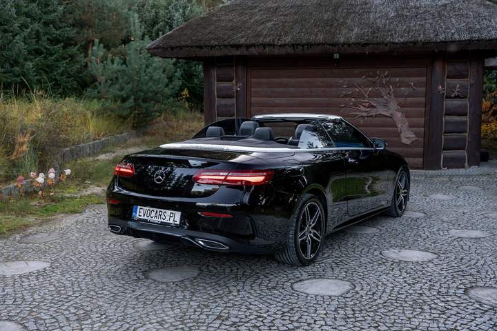 Mercedes-Benz E-Klasa V (W213, S213, C238) 2018 — zdjęcie 13